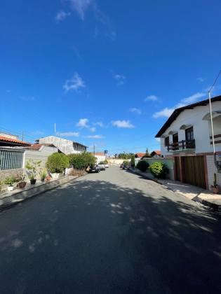 (MR) VENDA - CASA NO COND. RECANTO DO PLANALTO - ANIL