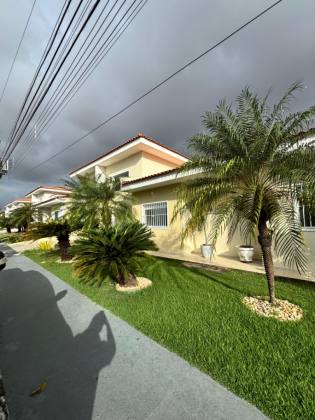 (MR) VENDA - CASA NO CONDOMÍNIO INTERLAGOS