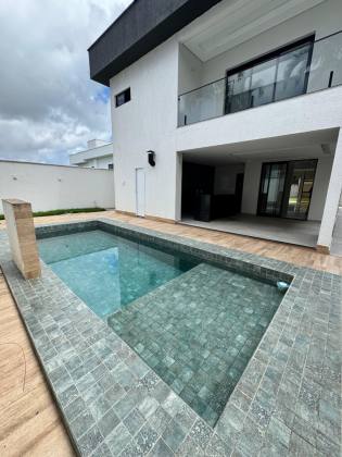 (MR) VENDA CASA DAMHA - ARAÇAGY