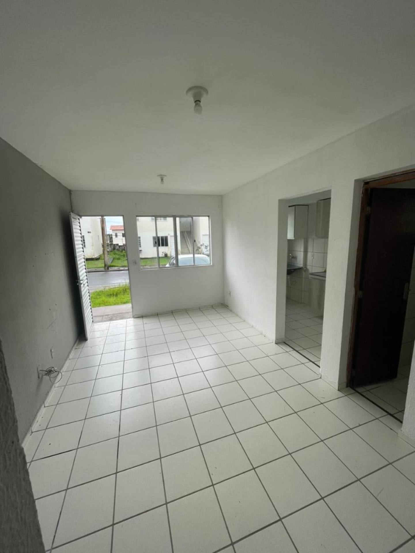 (MR) VENDA AP - COND.PLAZA DAS FLORES 3