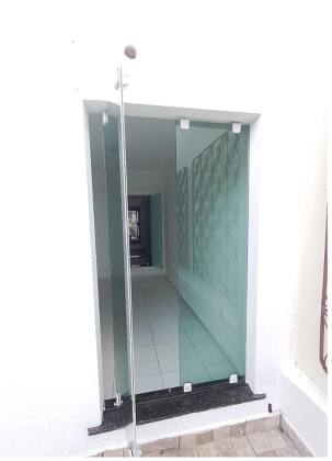 (MR) VENDA CASA - COND.BARCELONA NO CALHAU