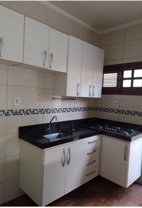 (MR) VENDA CASA - COND.BARCELONA NO CALHAU