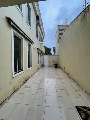 (MR) VENDA CASA SOLTA - ARAÇAGY