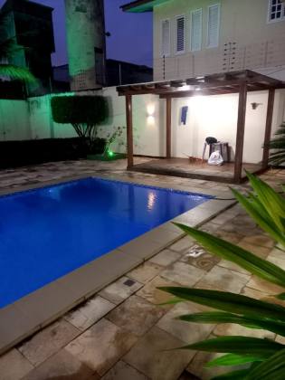 (MR) VENDA CASA SOLTA - ARAÇAGY