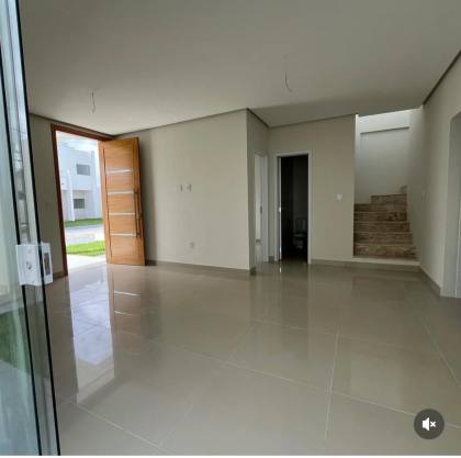 (MR) Casa Duplex no Araçgy