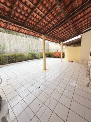 (MR) LOCAÇÃO CASA - COND. COSTA MAR