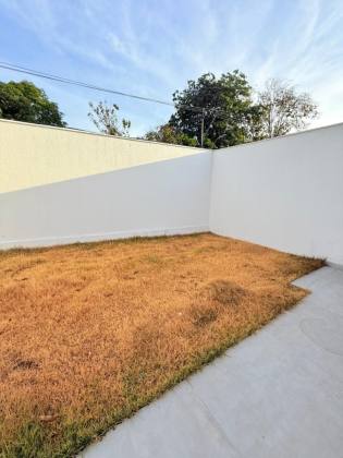 (MR) VENDA CASA - CON. IPÊ RESIDENCE