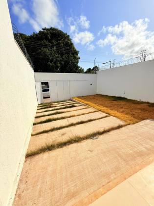 (MR) VENDA CASA SOLTA - ARAÇAGY