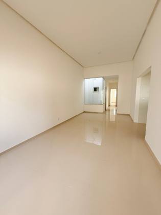 (MR) VENDA CASA SOLTA - ARAÇAGY