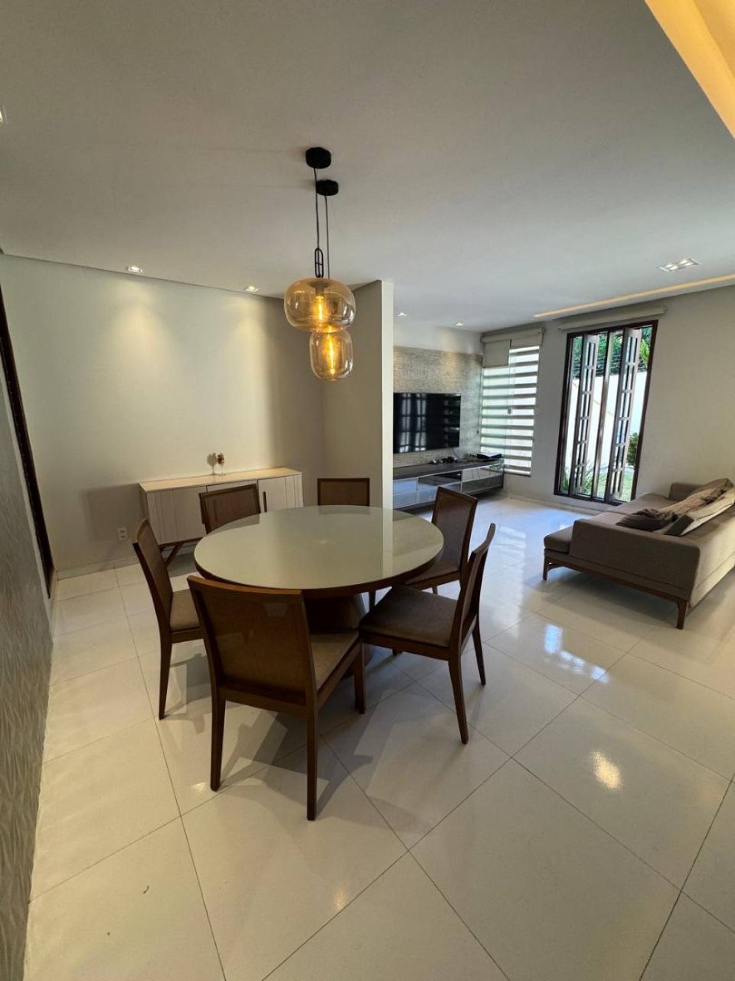 (MR) VENDA CASA - COND. AVALON NO OLHO D`AGUA