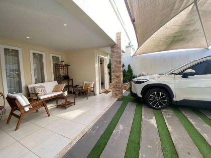 (MR) VENDA CASA MOBILIADA - COND. JARDIM EUROPA