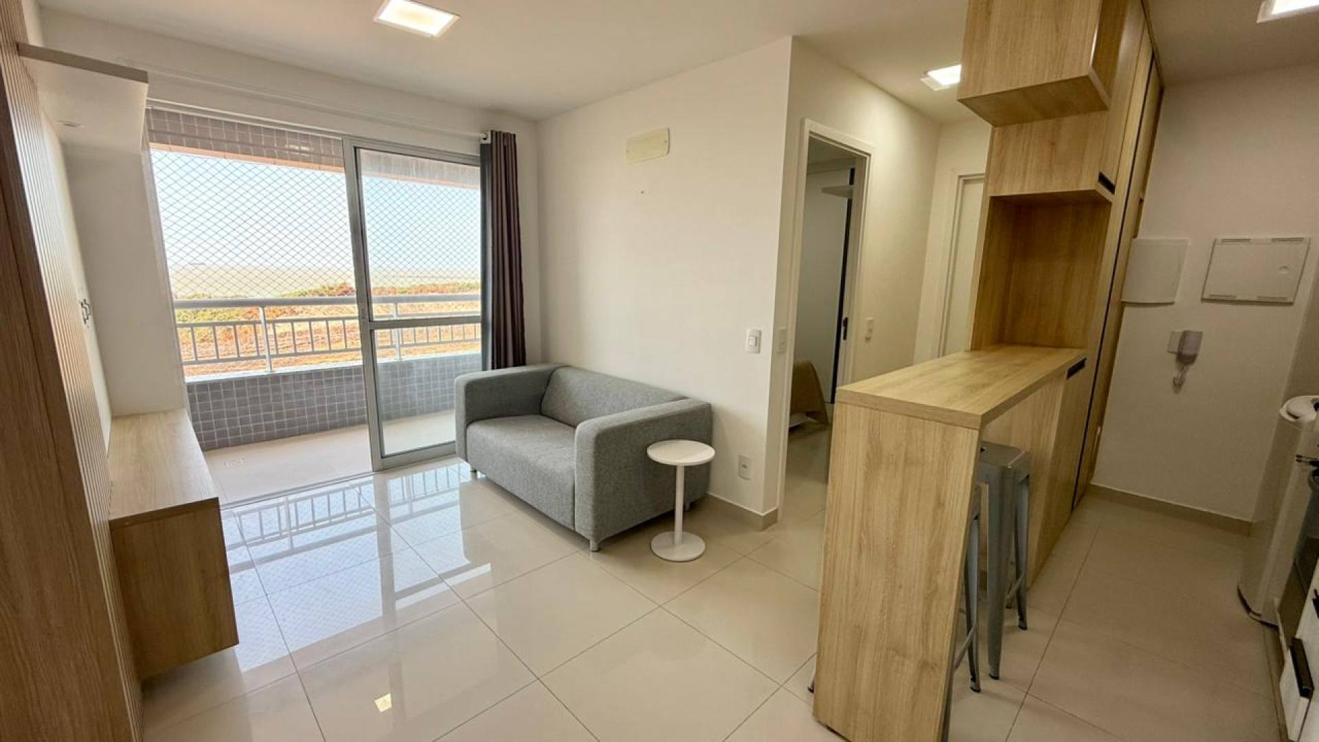 (MR) LOCAÇÃO AP VISTA MAR MOBILIADO - NO EDF. ARPOADOR