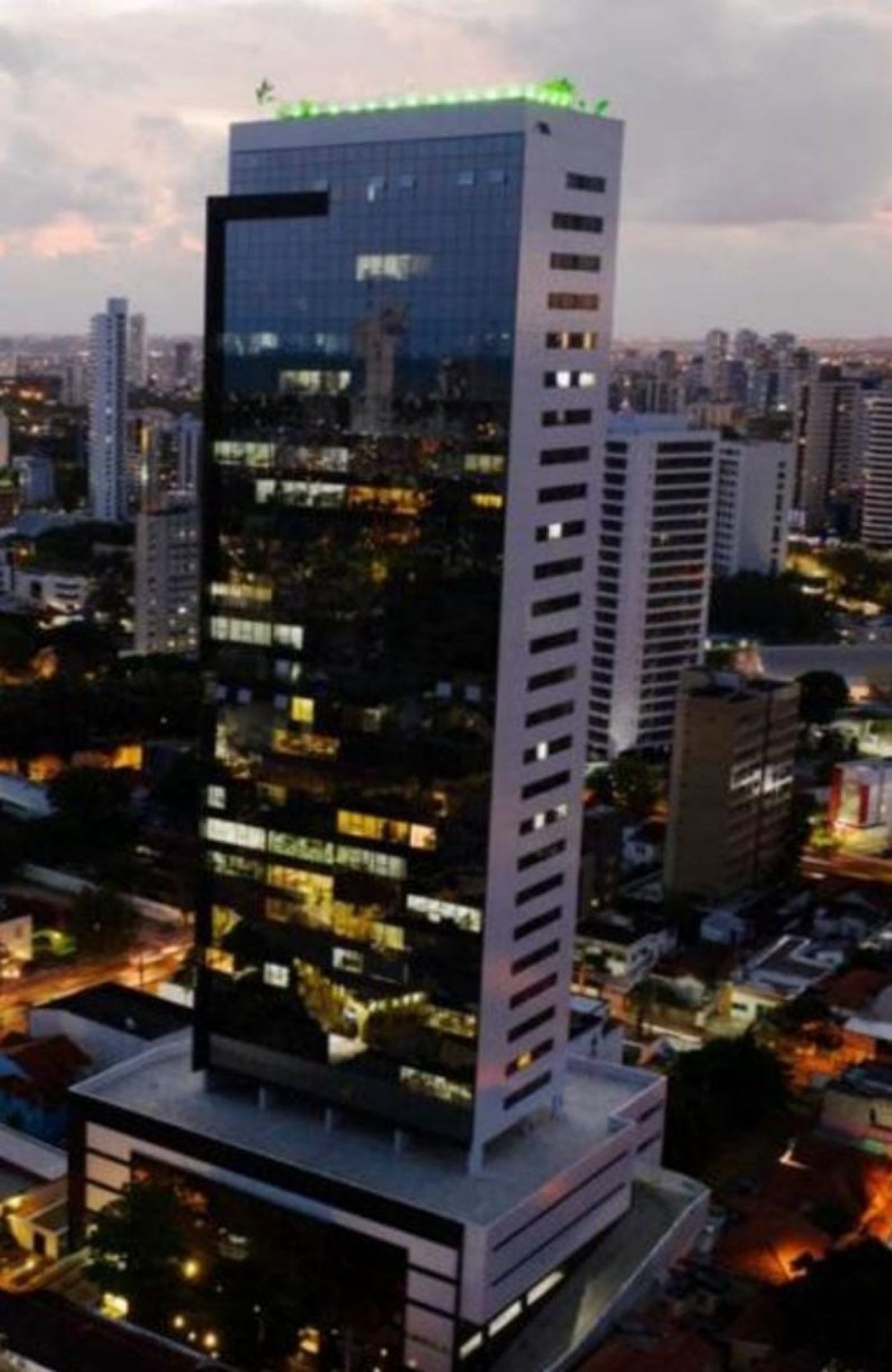 Empresarial Camilo Brito - ALUGUEL