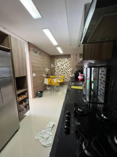 Casa de Luxo no Novo Francês, a Apenas 200 Metros da Praia!