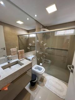 Casa de Luxo no Novo Francês, a Apenas 200 Metros da Praia!