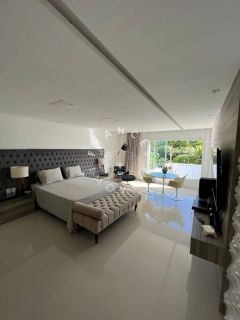 Casa de Luxo no Novo Francês, a Apenas 200 Metros da Praia!