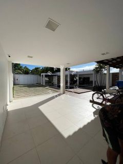 Casa de Luxo no Novo Francês, a Apenas 200 Metros da Praia!