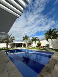 Casa no Condomínio Mares do Sul