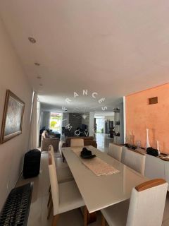 Casa no Condomínio Mares do Sul