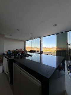 Casa 2/4 à Venda com terreno de 2mil metros quadrados