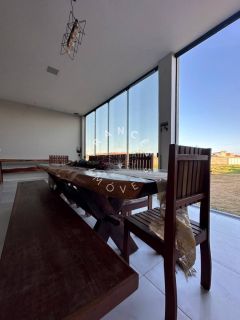 Casa 2/4 à Venda com terreno de 2mil metros quadrados