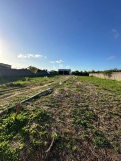 Casa 2/4 à Venda com terreno de 2mil metros quadrados