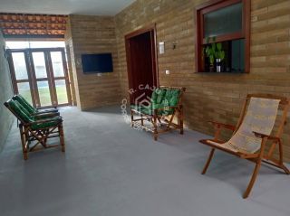 Casa 5 studios para morar ou investir na praia do frances