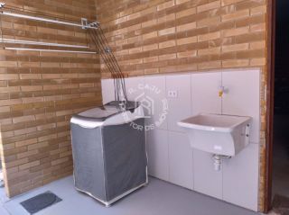 Casa 5 studios para morar ou investir na praia do frances