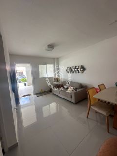 Casa de Condomínio Para Vender com 2 quartos 1 suítes