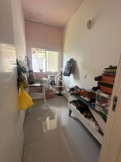 Casa de Condomínio Para Vender com 2 quartos 1 suítes