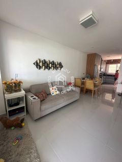 Casa de Condomínio Para Vender com 2 quartos 1 suítes