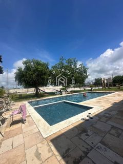 Casa de Condomínio Para Vender com 2 quartos 1 suítes