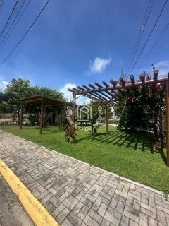 Casa de Condomínio Para Vender com 2 quartos 1 suítes