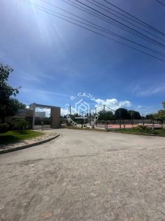 Casa de Condomínio Para Vender com 2 quartos 1 suítes