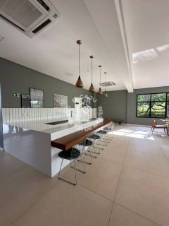 OPORTUNIDADE ! Casa de Condomínio Para Vender com 4 quartos 4 suítes