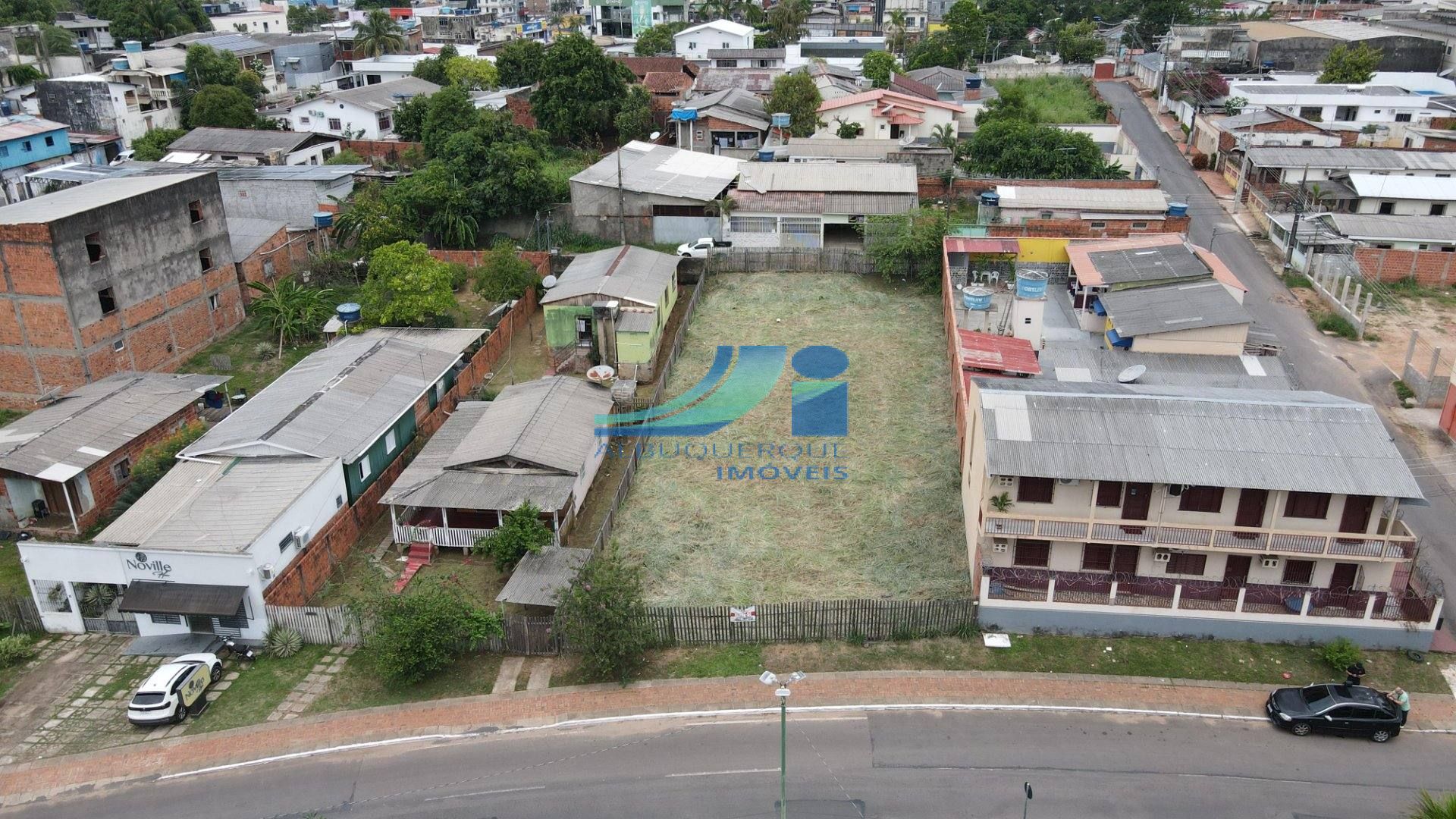 Terreno à venda no bairro Centro
