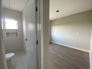 Apartamento impecável a 700m do mar