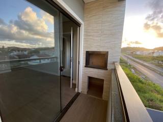 Apartamento impecável a 700m do mar