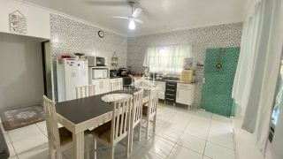 Casa com piscina a 800 metros da praia do tabuleiro