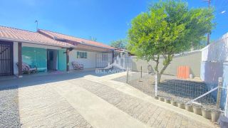 Casa com piscina a 800 metros da praia do tabuleiro