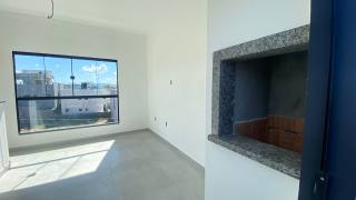 Cobertura duplex a 350 metros do mar