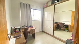 Sobrado com piscina na praia com um valor especial