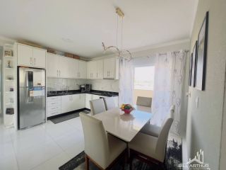 Cobertura com 160 m² 100% mobiliada, a 250 metros do mar faz limite com  Balneario Piçarras