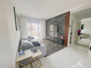 Cobertura com 160 m² 100% mobiliada, a 250 metros do mar faz limite com  Balneario Piçarras