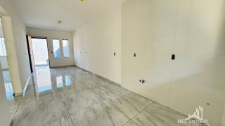 Casa na praia em uma excelente localização e com um ótimo valor.