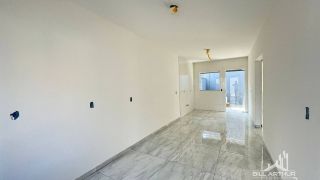 Casa na praia em uma excelente localização e com um ótimo valor.