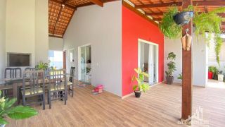 SOBRADO SEMI MOBILIADO NA PRAIA