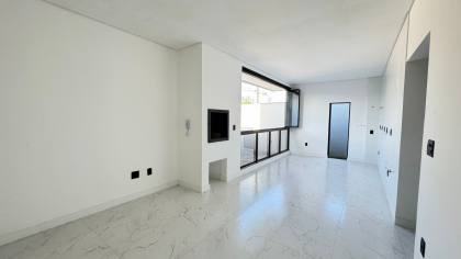 APARTAMENTO 3 QUARTOS A 500 METROS DO MAR .