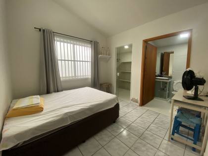 Casa na praia mobiliada em condomínio fechado