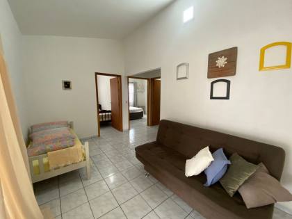 Casa na praia mobiliada em condomínio fechado